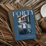 Modernes, stilvolles Magazin | 40. Geburtstag Foto Einladung<br><div class="desc">Diese "40" Geburtstagseinladung ist so gestaltet, dass sie wie ein stilvolles Titelbild eines Magazins aussieht. Kann für jedes Alter und jede Farbe angepasst werden. Feiern Sie Ihre nächste Sonnenbummel mit den herzlichen und einfachen Einladungen zum Geburtstag - wählen Sie die Fotos aus, die Sie zeigen möchten und fügen Sie alle...</div>