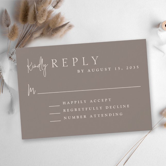 Modernes Taupe Minimalistisch Monogram Wedding RSV RSVP Karte (Von Creator hochgeladen)