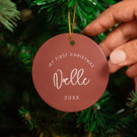 Modernes Terracotta Baby's First Christmas Foto Keramik Ornament<br><div class="desc">Meine erste Chrismtas: Das Meilenstein-Ornament des Kindes mit einem Foto,  mit einer modernen Typografie und einem Teracotta-Hintergrund.</div>