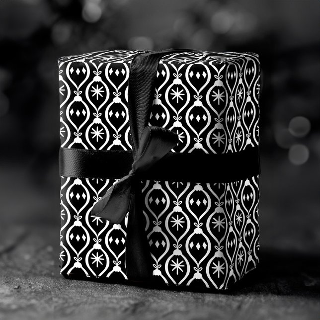 Modernes trendiges Retro Schwarzes Holiday Ornamen Geschenkpapier Set (Modern Trendy Retro Black Holiday Ornament Pattern Wrapping Paper Sheets)