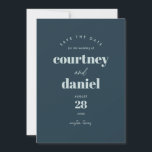 Modernes, trendy Foto Save the Date<br><div class="desc">Das moderne Blue Trendy Foto besticht Save the Date durch seine modernen,  fett-modernen Paarungen und das Foto auf der Rückseite.</div>