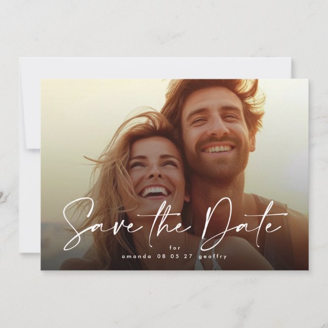 Modernes Typografie-Overlay-Foto Save The Date (Vorderseite)