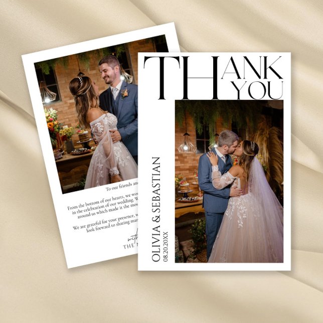 Modernes Typografy Wedding Foto Dankeskarte (Von Creator hochgeladen)