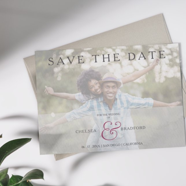 Modernes Verlobtes Foto und Save the Date Einladung (Von Creator hochgeladen)