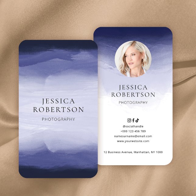 Modernes Watercolor Navy Blue Foto Elegant Visitenkarte (Navy blue custom photo business cards with elegant layout and minimal serif fonts)