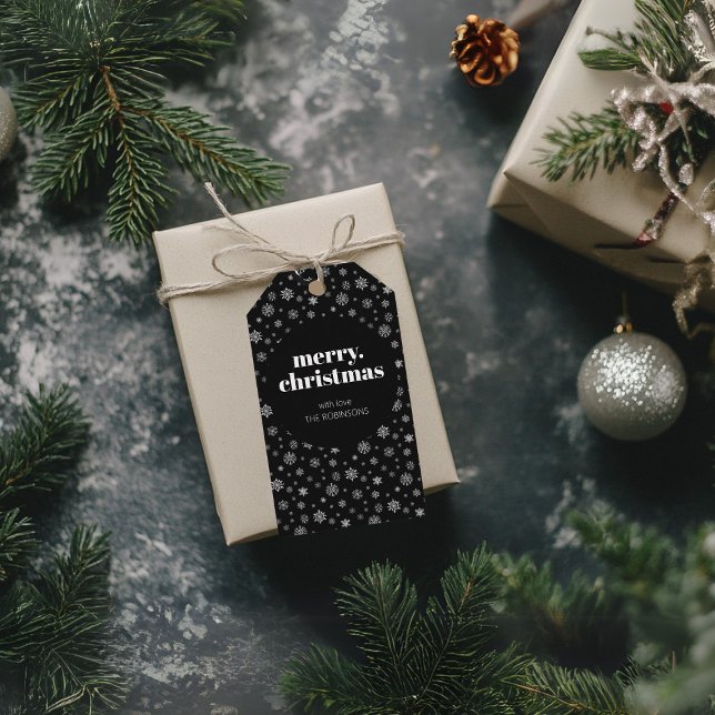 Modernes Weihnachts-Schwarz-Weiß-Schneeflocken-Mus Geschenkanhänger (Merry Christmas black and white snowflake pattern gift tag)