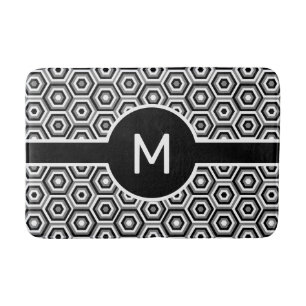 Modernes weißes Monogramm auf Schwarz und Weiß geo Badematte