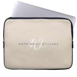 Modernes Weißes Tan-Script-Monogramm  Laptopschutzhülle