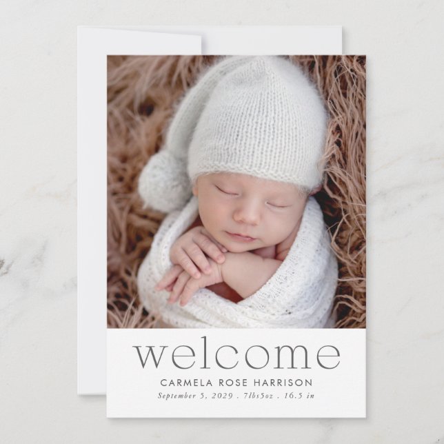Modernes Welcome Baby Foto Birth Ankündigung (Vorderseite)