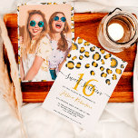 Modernes Wildleopardenwassermuster Sweet 16 Einladung<br><div class="desc">Das hübsche,  elegante und schicke Wildleopardenwassermuster mit 16 Geburtstagsfeiern auf einem dezenten,  pastellfarbenen Hintergrund und einem modernen,  eleganten Script-Schriftart eignet sich hervorragend für ein elegantes mädchenfarbenes Party. Fügen Sie Ihr Foto im Hintergrund hinzu.</div>