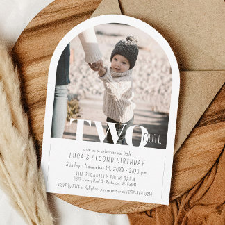 Modernes ZWEI Niedliches Foto Arch 2. Geburtstag P Einladung