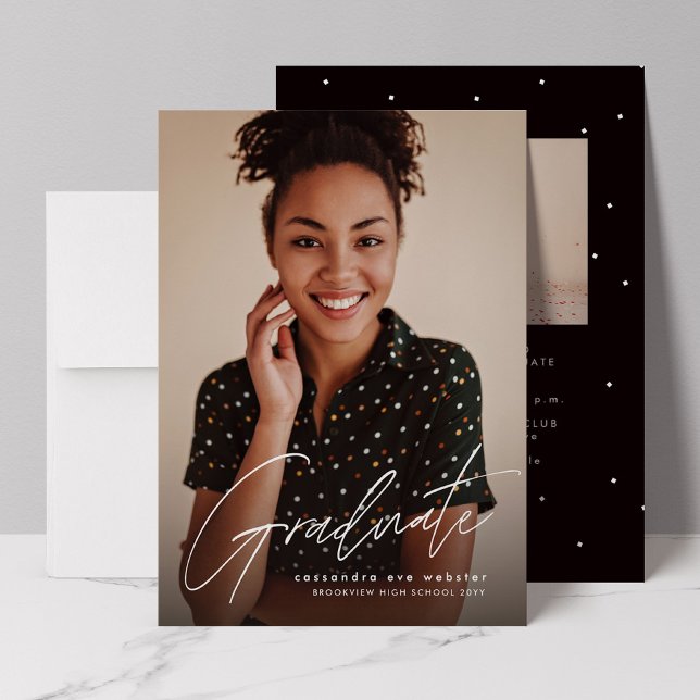 Modernstes Skript, einfaches Foto Abschluss Einladung (Von Creator hochgeladen)