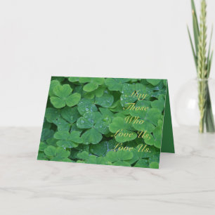 Mögen die, die uns Liebe geben, uns Liebe geben. Feiertagskarte