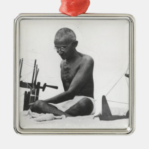 Mohandas Karamchand Gandhi Ornament Aus Metall
