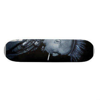 MOHIKANER SKATEBOARD