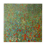 Mohnblumen-Feld-Fliese Gustav Klimt Fliese<br><div class="desc">Mohnblumen-Feldfliese Gustav Klimt. Ölmalerei auf Leinwand ab 1907. Eine von bezauberndsten Landschaften des Gustav Klimts des österreichischen Künstlers, Mohnblumenfeld kennzeichnet ein schönes Feld der blühenden roten Mohnblumen, die heraus in den Abstand mit den Bäumen sich ausbreiten, die auf den Horizont steigen. Die Malerei kennzeichnet Klimts reizende Mischung von Impressionismus und...</div>