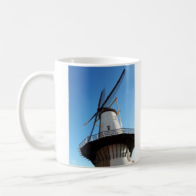 Molen in Nederland in Willemstad. Kaffeetasse (Links)