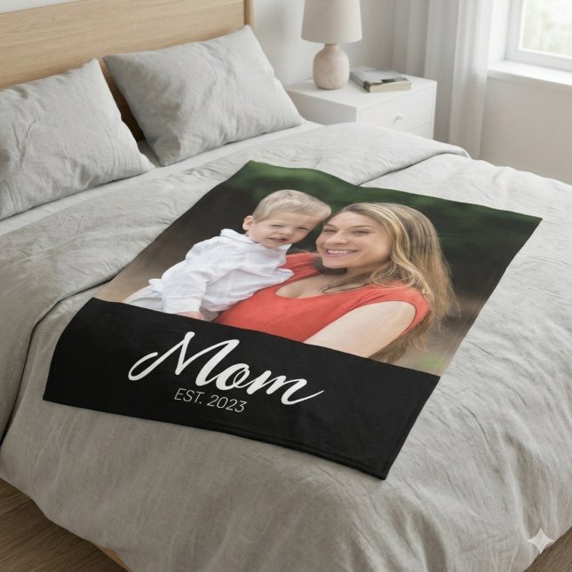 Mom Established Black Modern Script Photo  Fleecedecke (Von Creator hochgeladen)