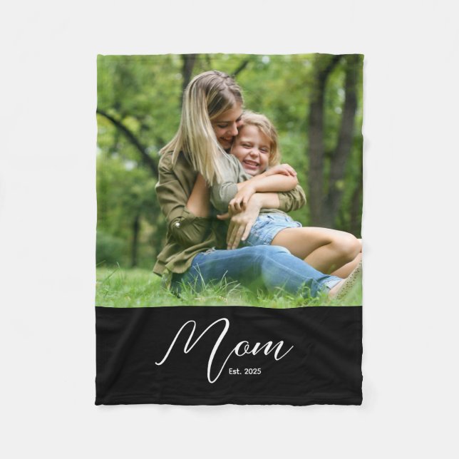 Mom Established Black Modern Script Photo Fleecedecke (Vorderseite)