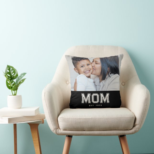 Mom Established Modern Bold Photo Throw Kissen (Stuhl )