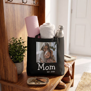 Mom Established Sagt Weiße Lustige Schriftart Foto
