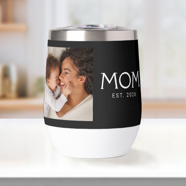 Mom Established Typography Black Photo (Von Creator hochgeladen)