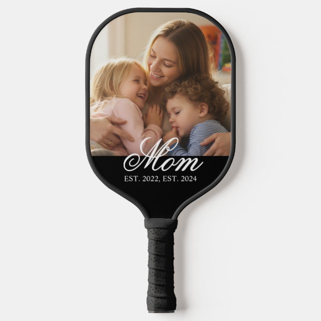 Mom Established White Elegant Script Photo Pickleball Schläger (Vorderseite)