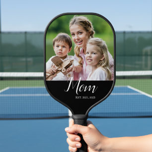 Mom hat es geschafft Schrift Schwarz Foto Pickleball Schläger