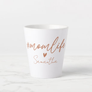 Mom Life - Rustikaler Charme Design Milchtasse