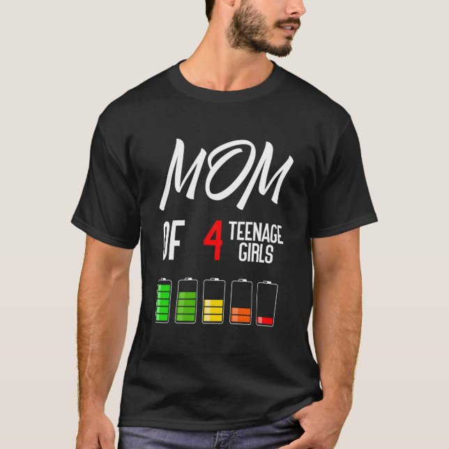 Mom Of 4 Nage Mama Of Mothers Day T-Shirt (Vorderseite)