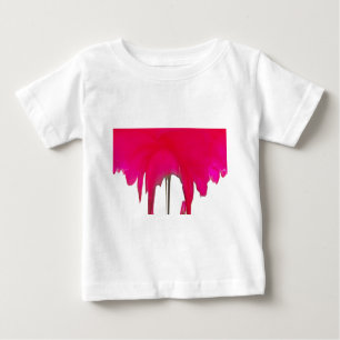 Moment erobert: Eine Rote Rose Petal Elegance Baby T-shirt