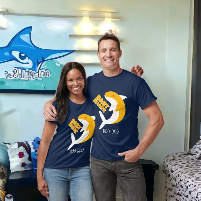 Momma Shark T-Shirt (Von Creator hochgeladen)