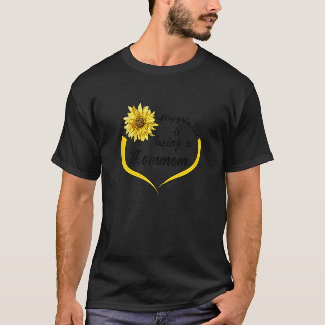 Mommom Geschenk Glück ist ein Mommom T-Shirt (Vorderseite)