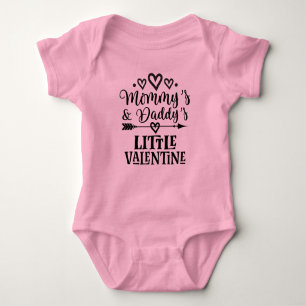 Mommy und Daddy Little Valentine Baby Strampler