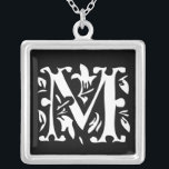 Momogram Silver Necklace Versilberte Kette<br><div class="desc">Keepake Necklaces Wählen Sie entweder Silver Plated Gold Finish oder Sterling Silver Unique Personalisiert Custom !st Christmas Gift Wedding Party Necklaces - um die Hintergrundfarbe zu ändern - klicken Sie auf Anpassen - wählen Sie das letzte Tool aus dem Drop-Down-Menü und wählen Sie aus einer der angezeigten Farben oder geben...</div>