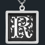 Momogram Silver Necklace Versilberte Kette<br><div class="desc">Keepake Necklaces Wählen Sie entweder Silver Plated Gold Finish oder Sterling Silver Unique Personalisiert Custom !st Christmas Gift Wedding Party Necklaces - um die Hintergrundfarbe zu ändern - klicken Sie auf Anpassen - wählen Sie das letzte Tool aus dem Drop-Down-Menü und wählen Sie aus einer der angezeigten Farben oder geben...</div>