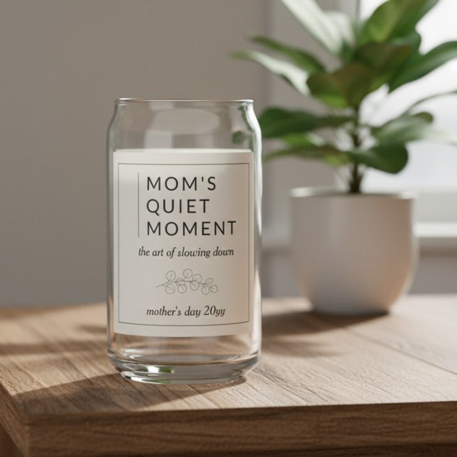 Mom's Quiet Moment Minimal Botanical Mother's Day Dosenglas (Mother's day everyday luxury glass for mom with minimalist botanical, apothecary style design.)