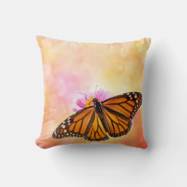 Monarch auf Pink Kissen