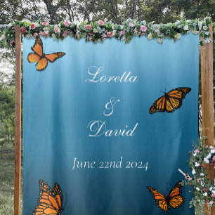 Monarch Butterflies Blue Ombre Wandteppich