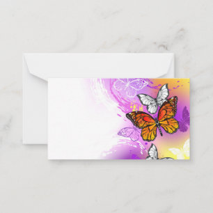 Monarch Butterflies on Purple Background Hinweiskarte