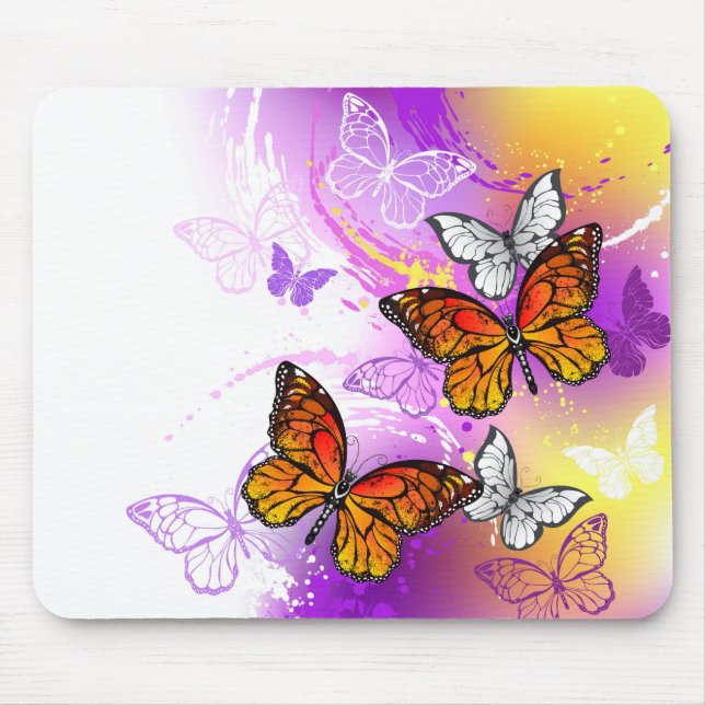 Monarch Butterflies on Purple Background Mousepad (Vorne)