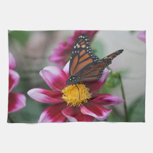 Monarch Butterfly auf Hot Pink Dahlia Blume Foto Geschirrtuch