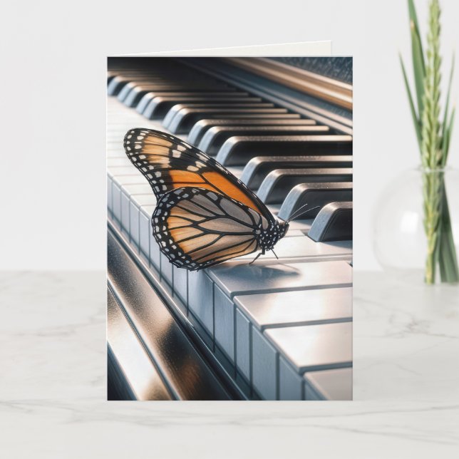 Monarch Butterfly auf Piano-Tastatur Karte (Vorderseite)
