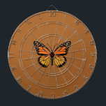 Monarch Butterfly auf Siena Dartscheibe<br><div class="desc">Für Butterfly Liebhaber ,  ein Monarch Butterfly farbenprächtiges Design,  um auf jeden Anlässen zu geben oder zu teilen. Eine großartige Geschenkidee. Nachricht Wir nehmen gerne Ihre speziellen Designanfragen entgegen und bieten Ihnen Unterstützung für alle Ihre Anpassungsbedürfnisse. Verwenden Sie dazu einfach den E-Mail-Link "Diesen Designer Gefragt".</div>