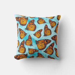 Monarch Butterfly Illustration über Wolken Kissen