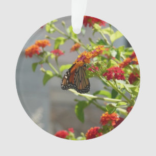 Monarch Butterfly über den Roten Schmetterling Bus Ornament