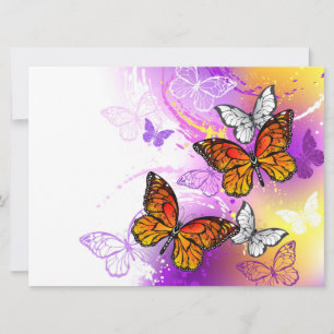 Monarch-Schmetterlinge auf violettem Hintergrund Einladung