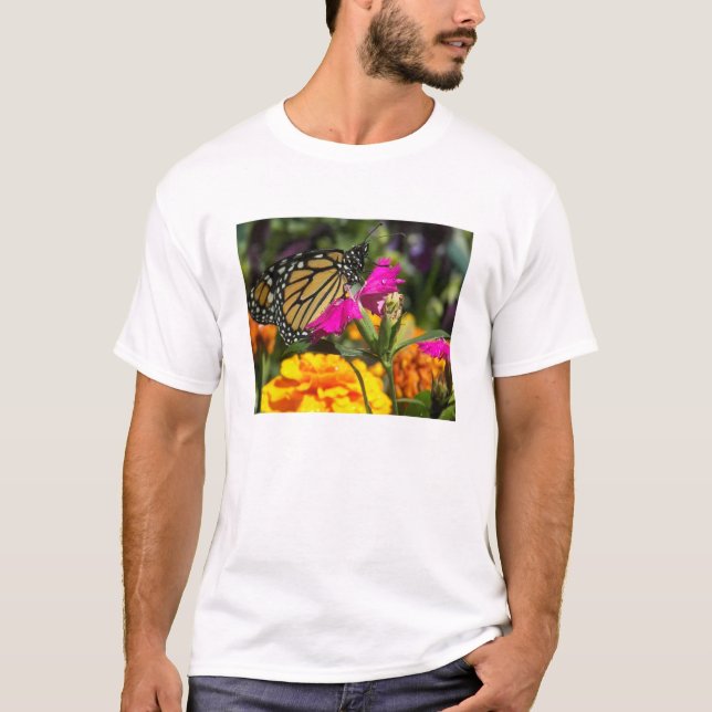 Monarchschmetterling auf rosa Märchenjunge Shirt (Vorderseite)