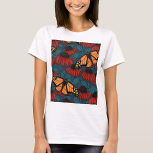 Monarchschmetterling auf roten Konfektoren  T-Shirt