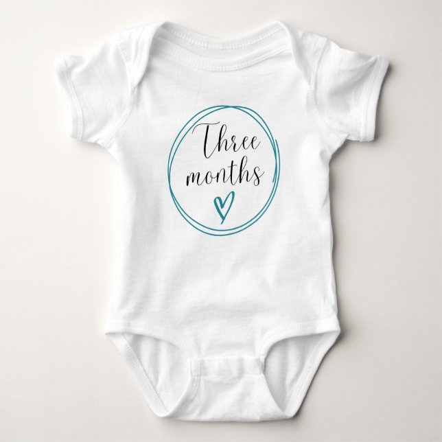 Monatlicher Milestone Bodysuit 3 Monate Baby Strampler (Vorderseite)